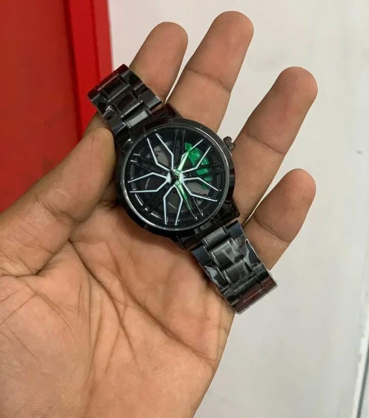 Stereoscopic Car Wheel Watch